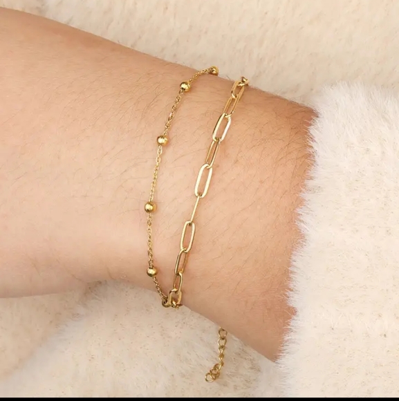 18K Gold Plated Chain Bracelet - Picture 4 of 9